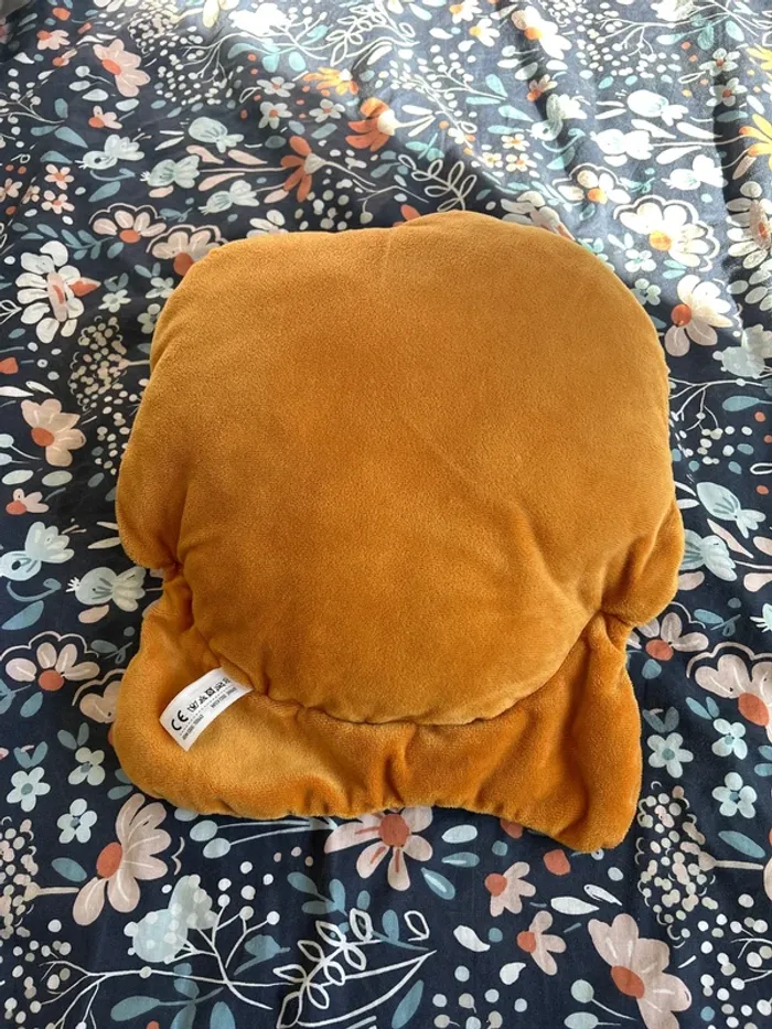 Peluche coussin Anna la reine des neiges Disney - photo numéro 2