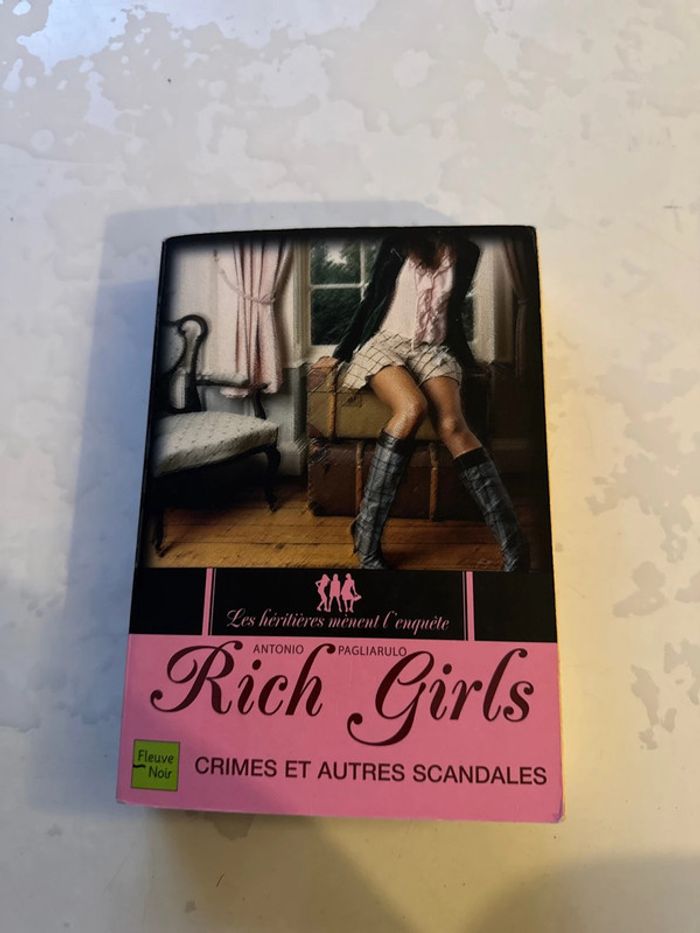 Livre les héritières mènent l’enquête - rich girls - crime et autres scandales