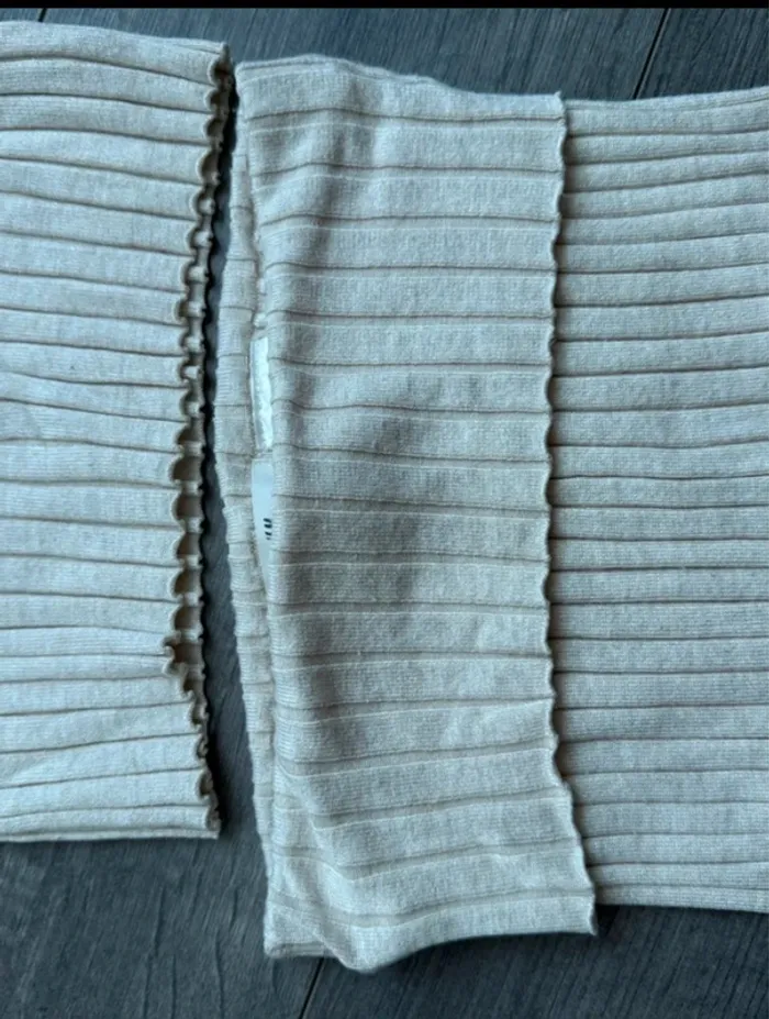 Ensemble beige top court et pantalon flare 8/9 ans H&M - photo numéro 7