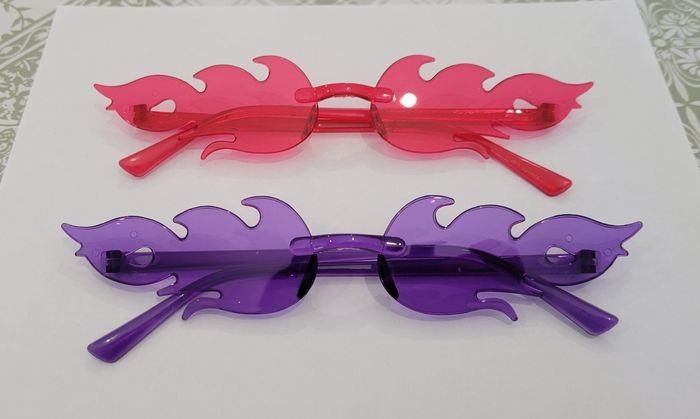 Lot de 4 paires lunettes flamme fetes disco années 80 - photo numéro 3