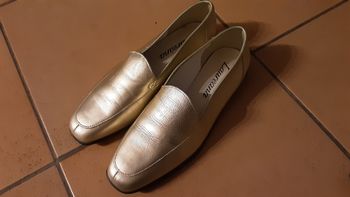Mocassins dorés