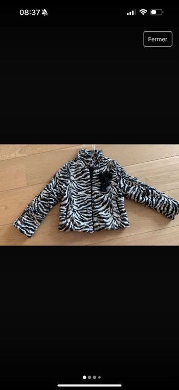 Manteau style fourrure fille