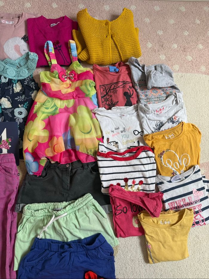 Lot fille 4 ans 48 pièces min - photo numéro 2