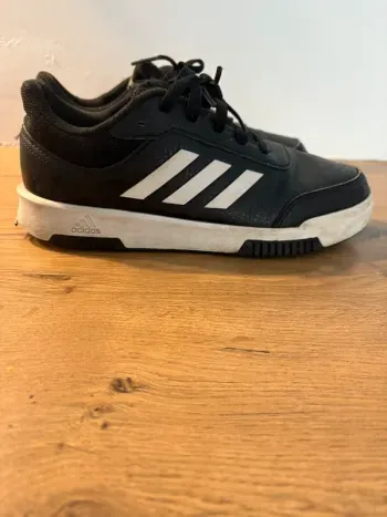 Chaussures adidas garçon 37,5