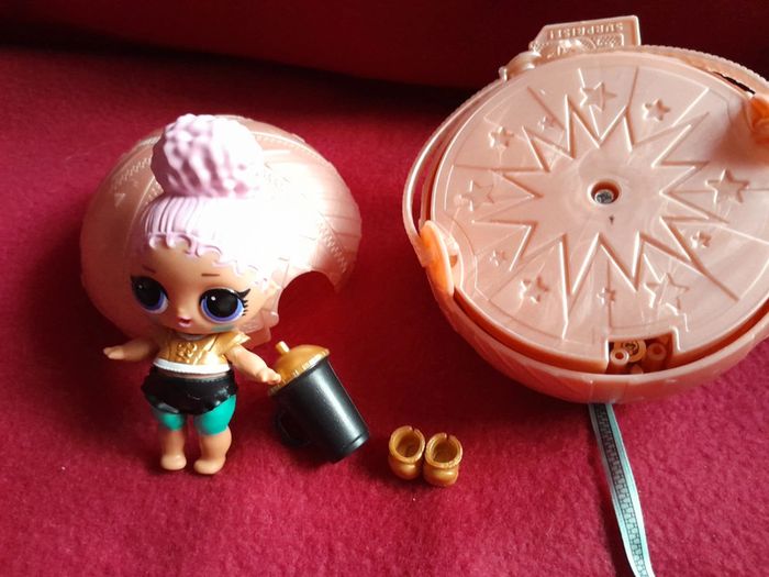 Poupée lol C5 - photo numéro 3