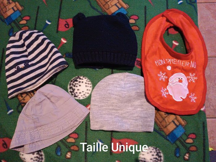 Bonnets, Bavoir Taille Unique