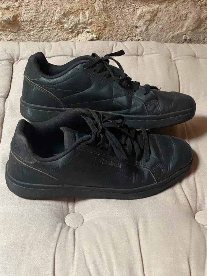 Baskets noires Reebok taille 39 - photo numéro 2