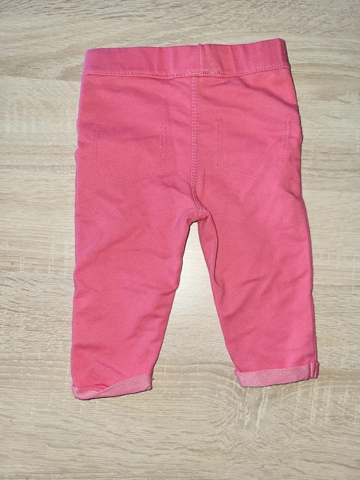 Pantalon 6 mois - photo numéro 2