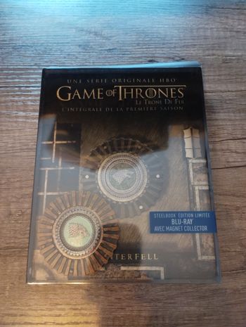 Game of Thrones (Le Trône de Fer) - Saison 1 -  édition limitée - Blu-ray + Magnet Collect