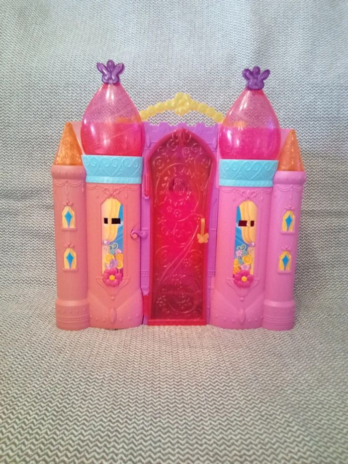 Le Château magique de Barbie - Barbie