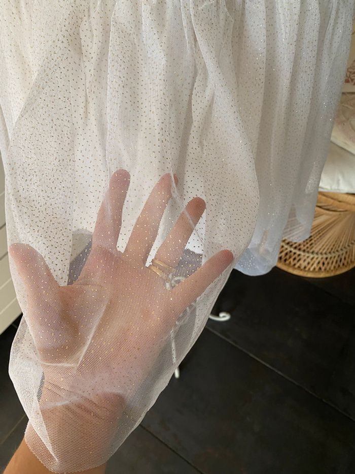 Robe Petit Bateau blanche et dorée à rayures avec jupe en tulle et paillettes taille 10 ans - photo numéro 4