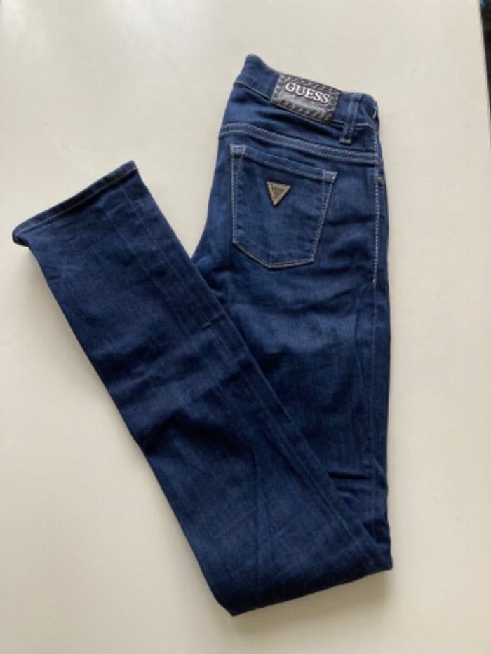 Jean slim Guess taille 36/S