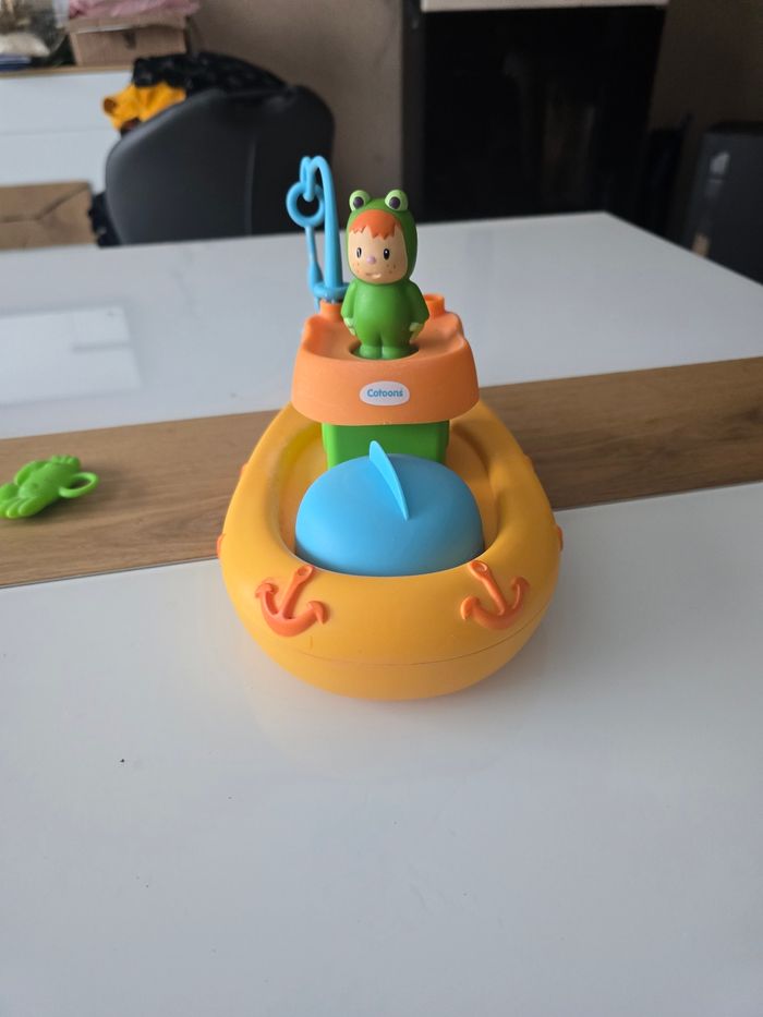 Bateau de pêche Smoby Cotoons très bon état - photo numéro 2