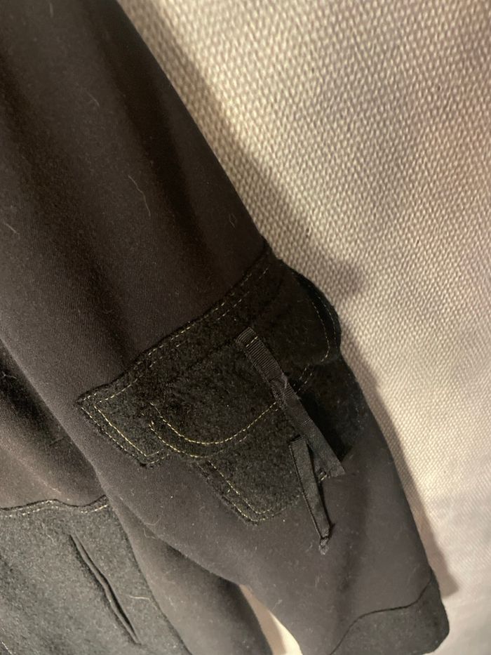 Veste noire, lewinger taille 42 laine et viscose entièrement Doub