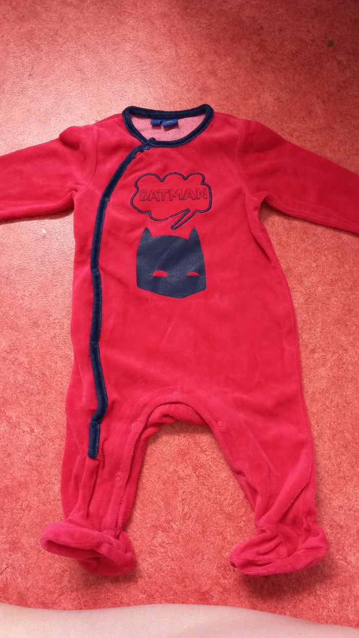 Pyjamas batman