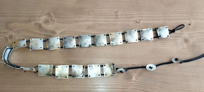 Ceinture en nacre