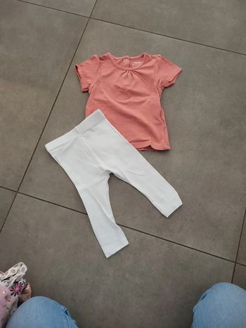 Tee shirt et leeging 9 mois