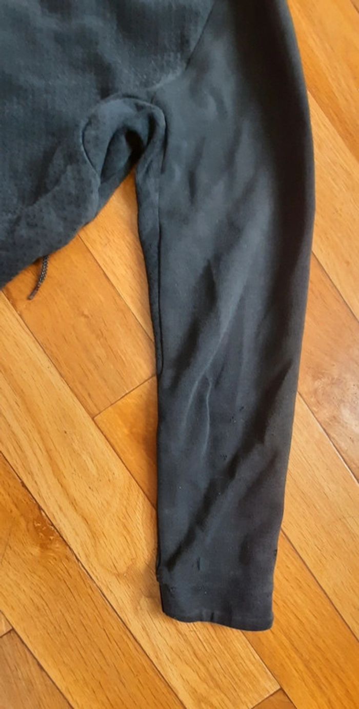 Veste Nike 12/13 ans très abîmée - photo numéro 8