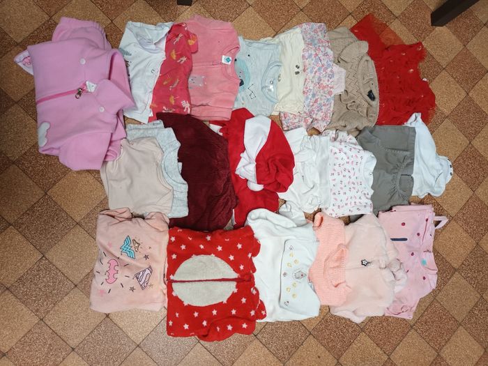 Gros lot 3 mois fille - photo numéro 3