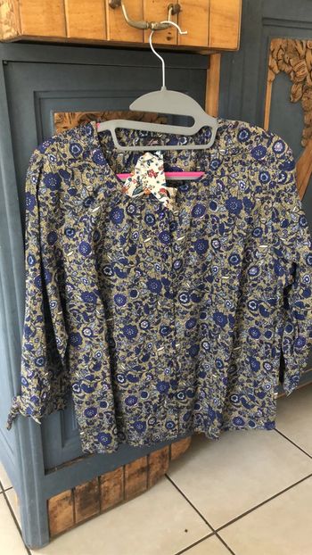 Blouse fleurie