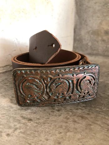 Ceinture en cuir boucle métal vintage