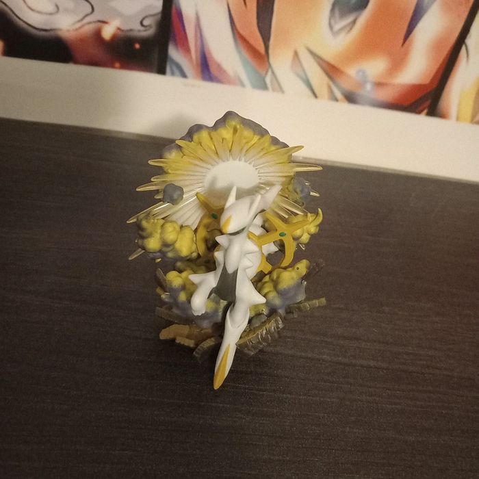 Figurine arceus occasion