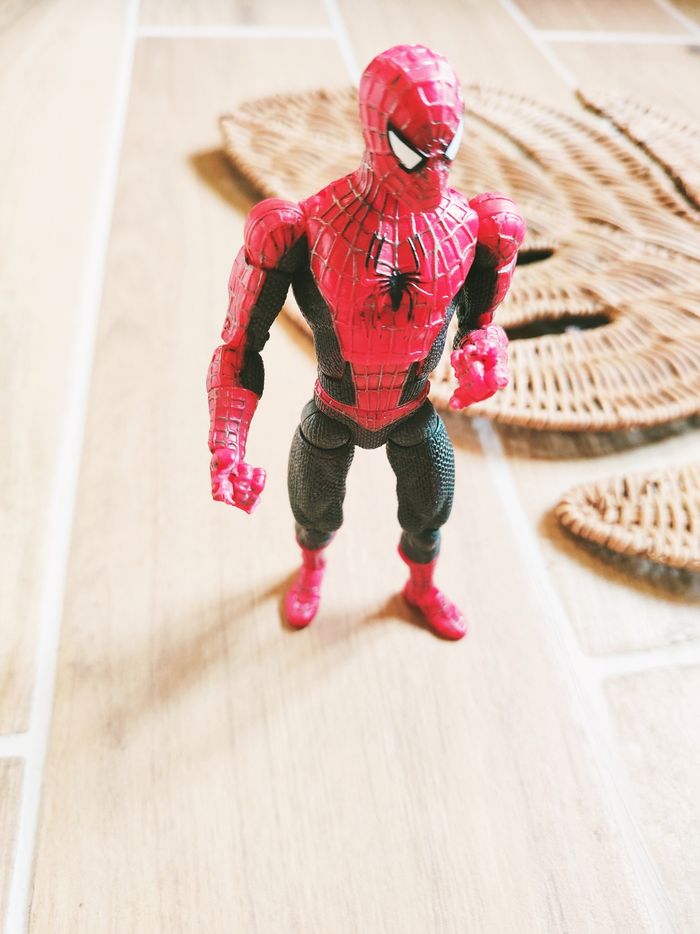 🦟 Spider-man figurine Avengers marvel super poseable année 2004 marque Toy biz - photo numéro 6