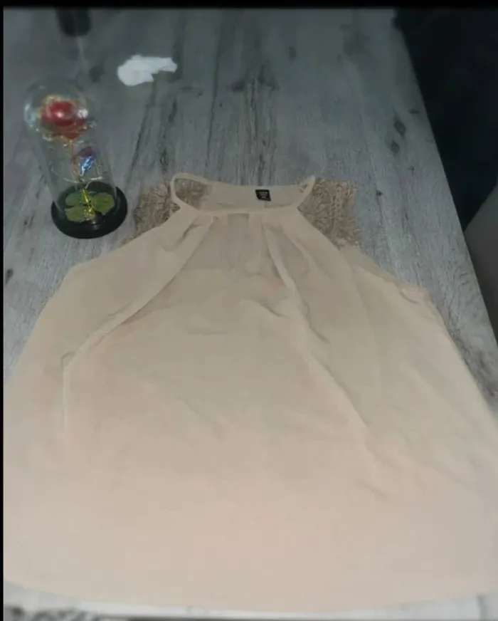 🪶 Haut sans manches beige shein 🪶