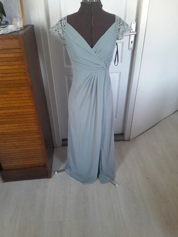 Jolie robe longue de cérémonie Tnfc london par asos  neuve sans etiquette