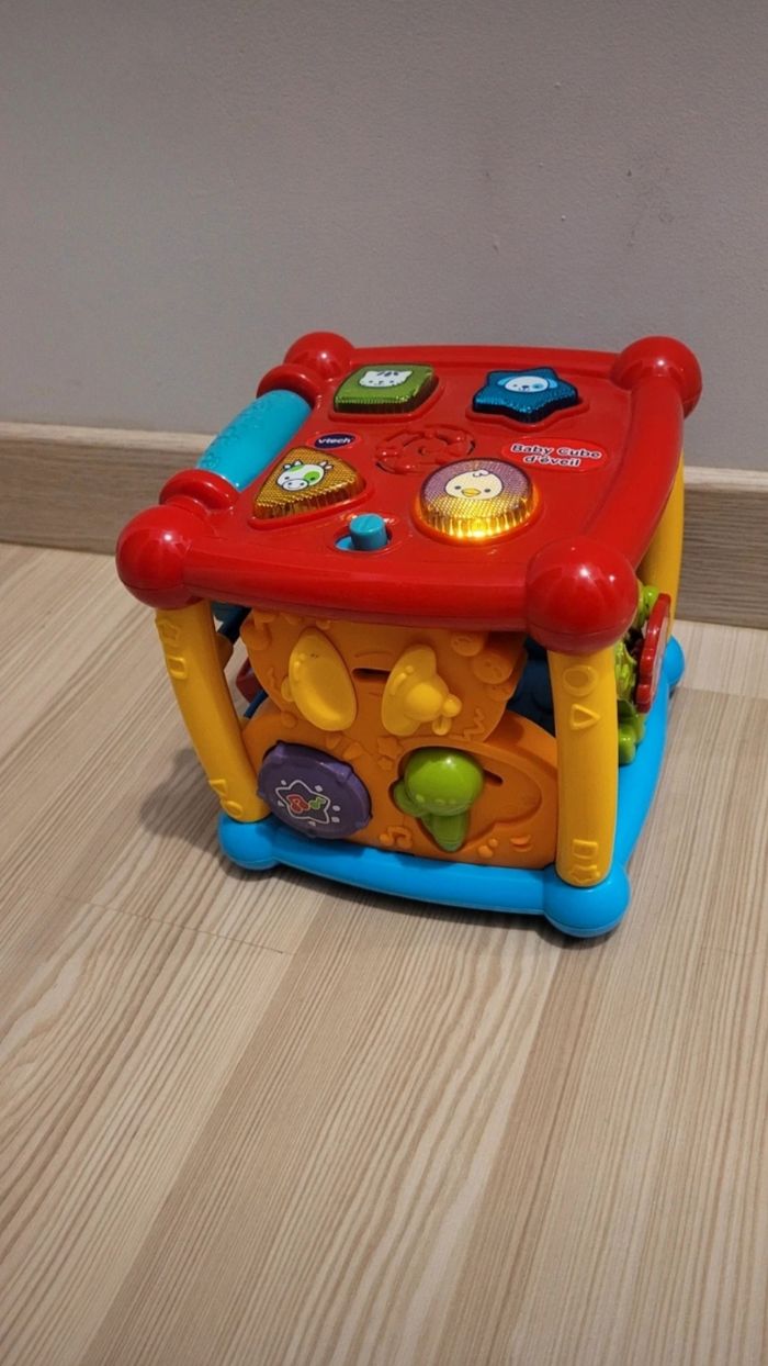 Baby Cube d'éveil interactif bébé 6 à 36 mois - photo numéro 3
