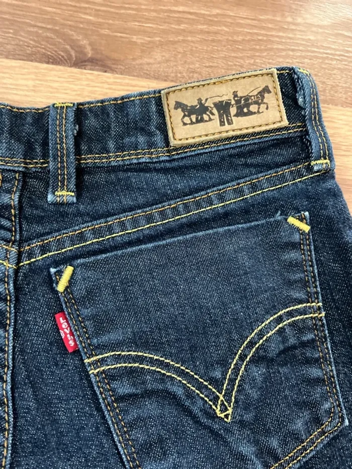Jean femme Levi’s 627 straight fit 27 x 32 - photo numéro 6