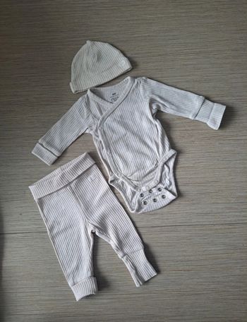 Ensemble évolutif H&M 3 pièces