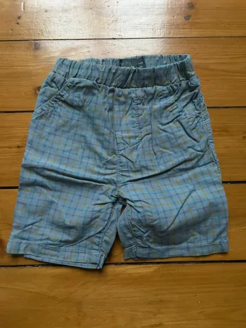 Short 9 mois