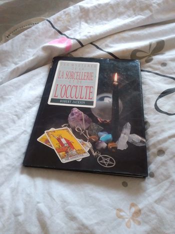 Sorcellerie et occulte