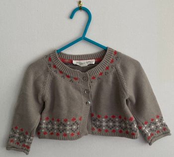 gilet en maille fine jacquard taille 6 mois