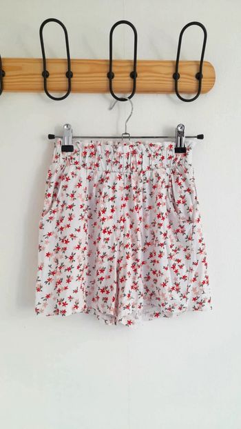 Short souple taille haute Gémo 9 ans