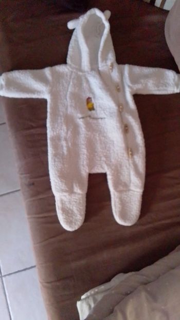 Combinaison bebe 