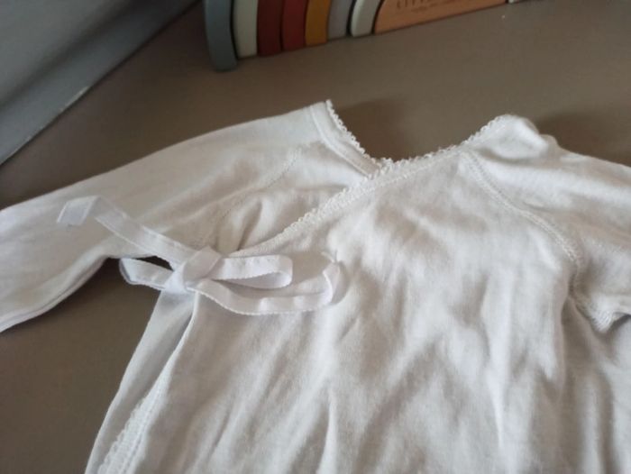 Body blanc 1 mois Petit Bateau - photo numéro 3