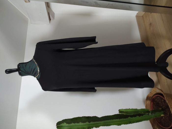 Petite robe noire évasée S - photo numéro 9