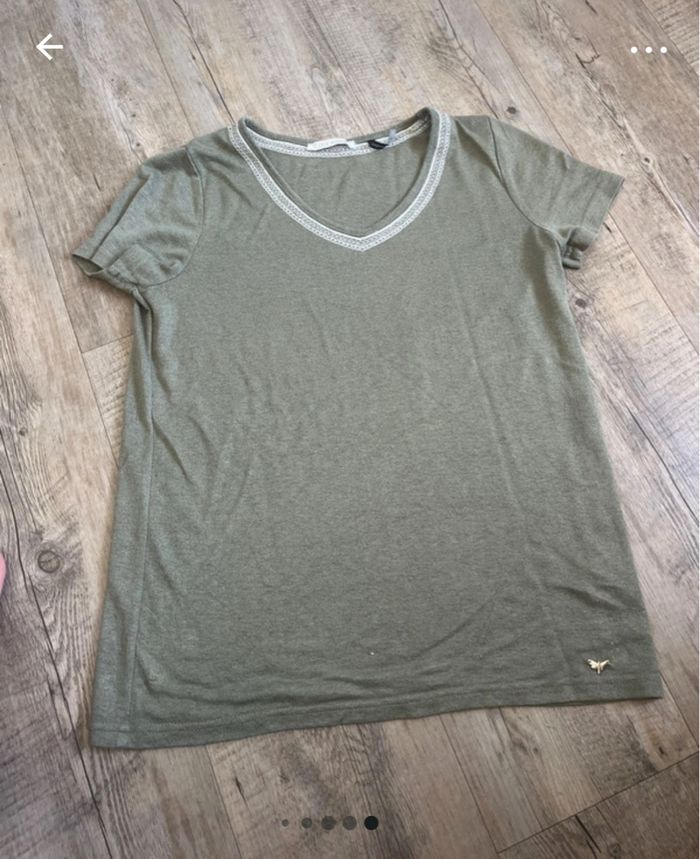 Lot de T-shirts  Taille S très bon état - photo numéro 4