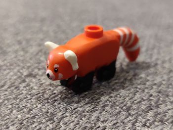 Panda roux Lego - parfait état - vrai Lego