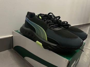 Basket puma wild rider LS noir neuve taille 42
