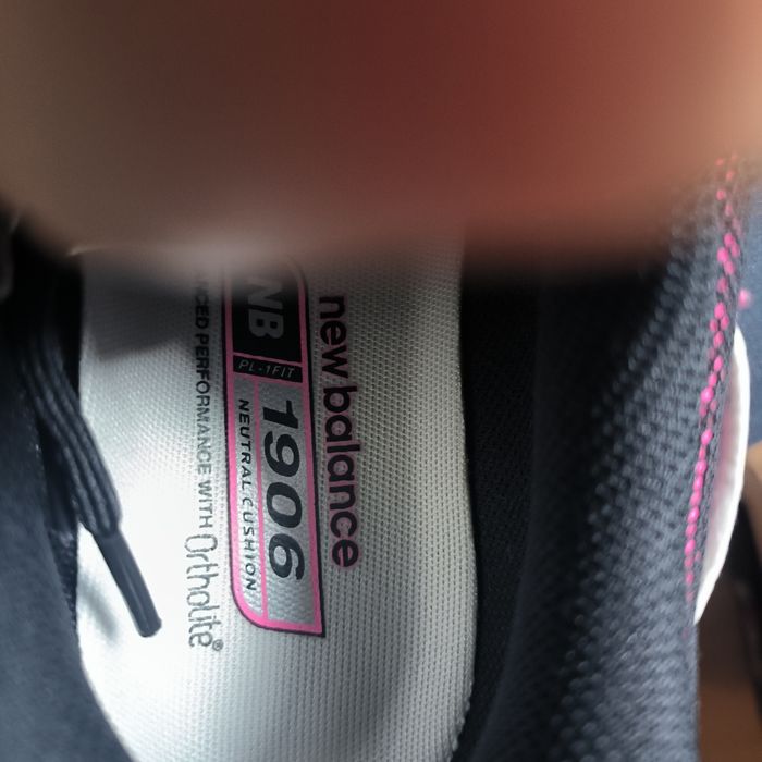New Balance 1906 dragon Berry Taille 43 neuve - photo numéro 5
