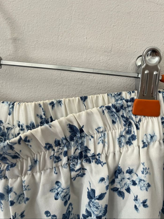 Pantalon léger à jambes larges et ample blanc e fleurs bleu - photo numéro 8
