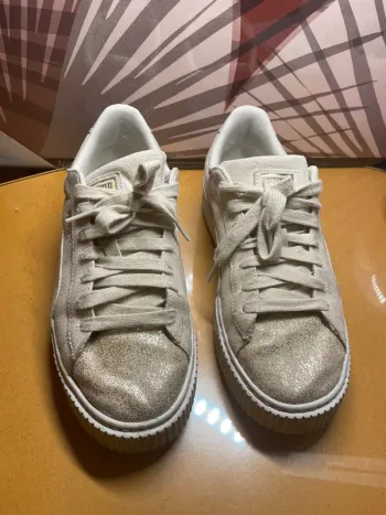 Basket Puma beige et doré
