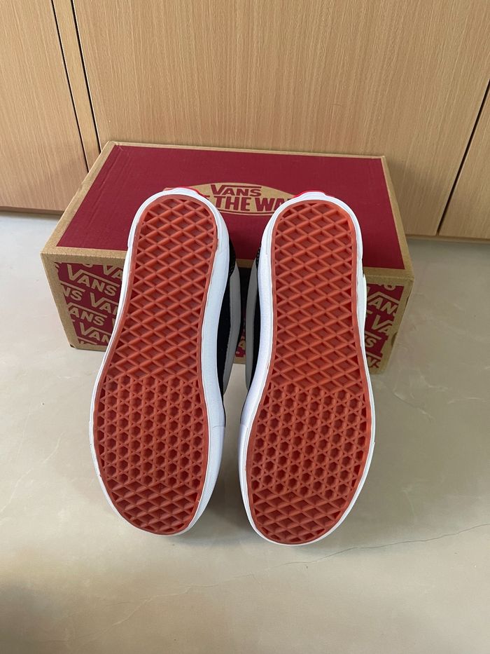 kun skool Vans 40 - photo numéro 4