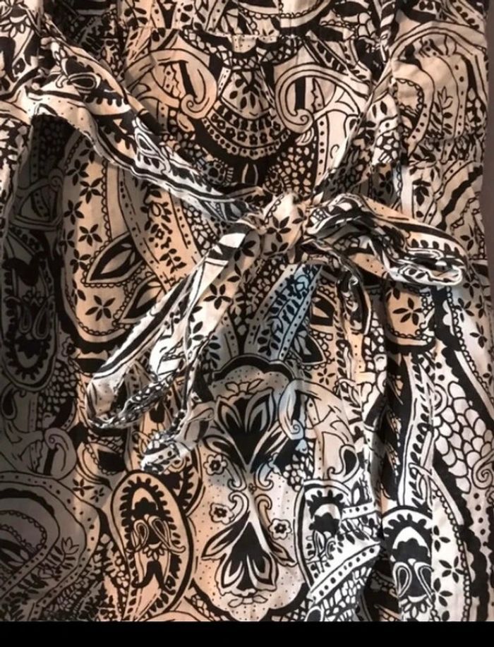 Haut La city taille 2 - photo numéro 4