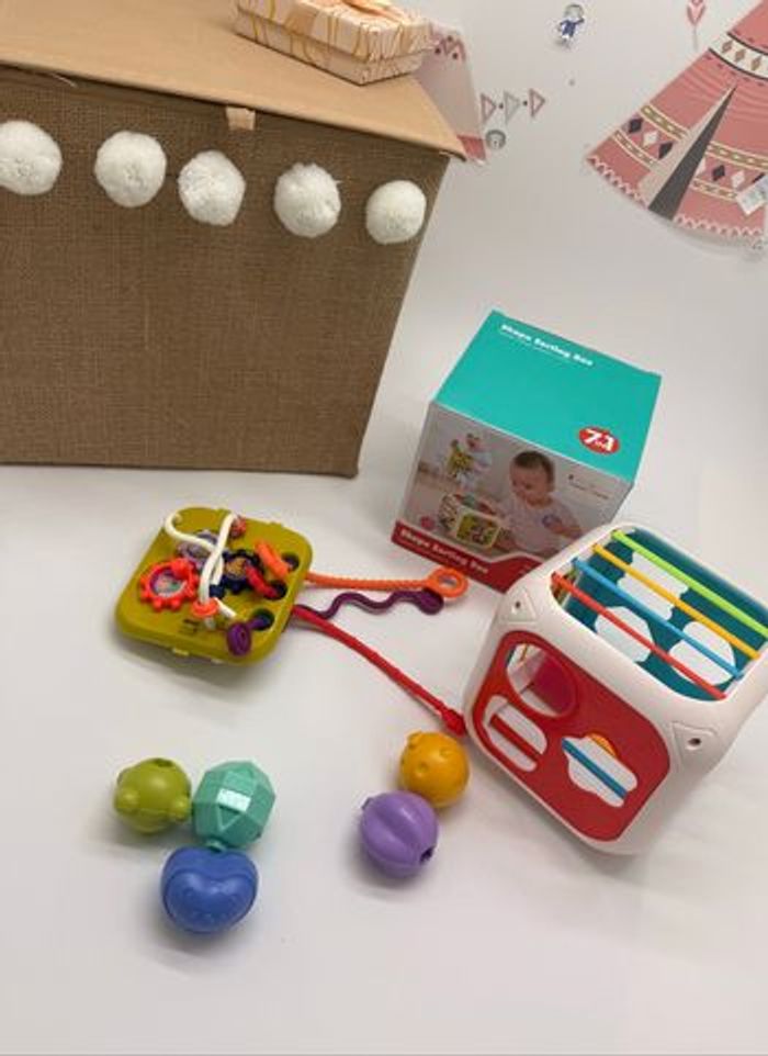 Cubes Montessori 7 en 1 – Trieur de formes - Jouets d’éveil bébé - photo numéro 2