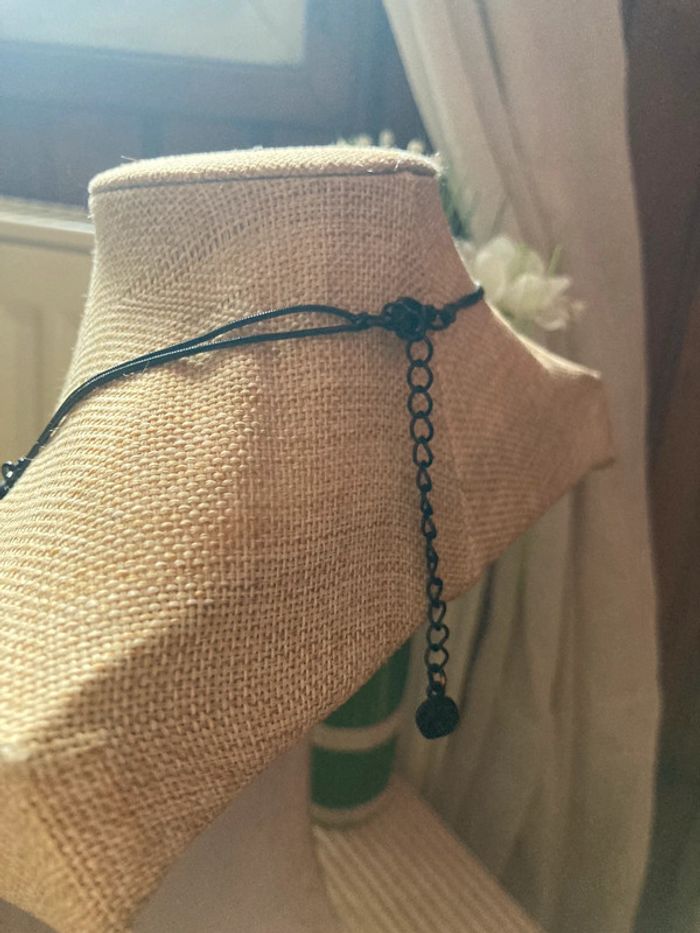 Collier femme vert foncé ras de cou - photo numéro 4