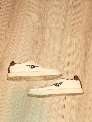Basket _ lacets élastiques
Taille 34